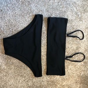 Black bandeau bikini